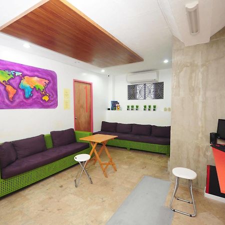 Mnl Boutique Hostel Makati City Eksteriør bilde