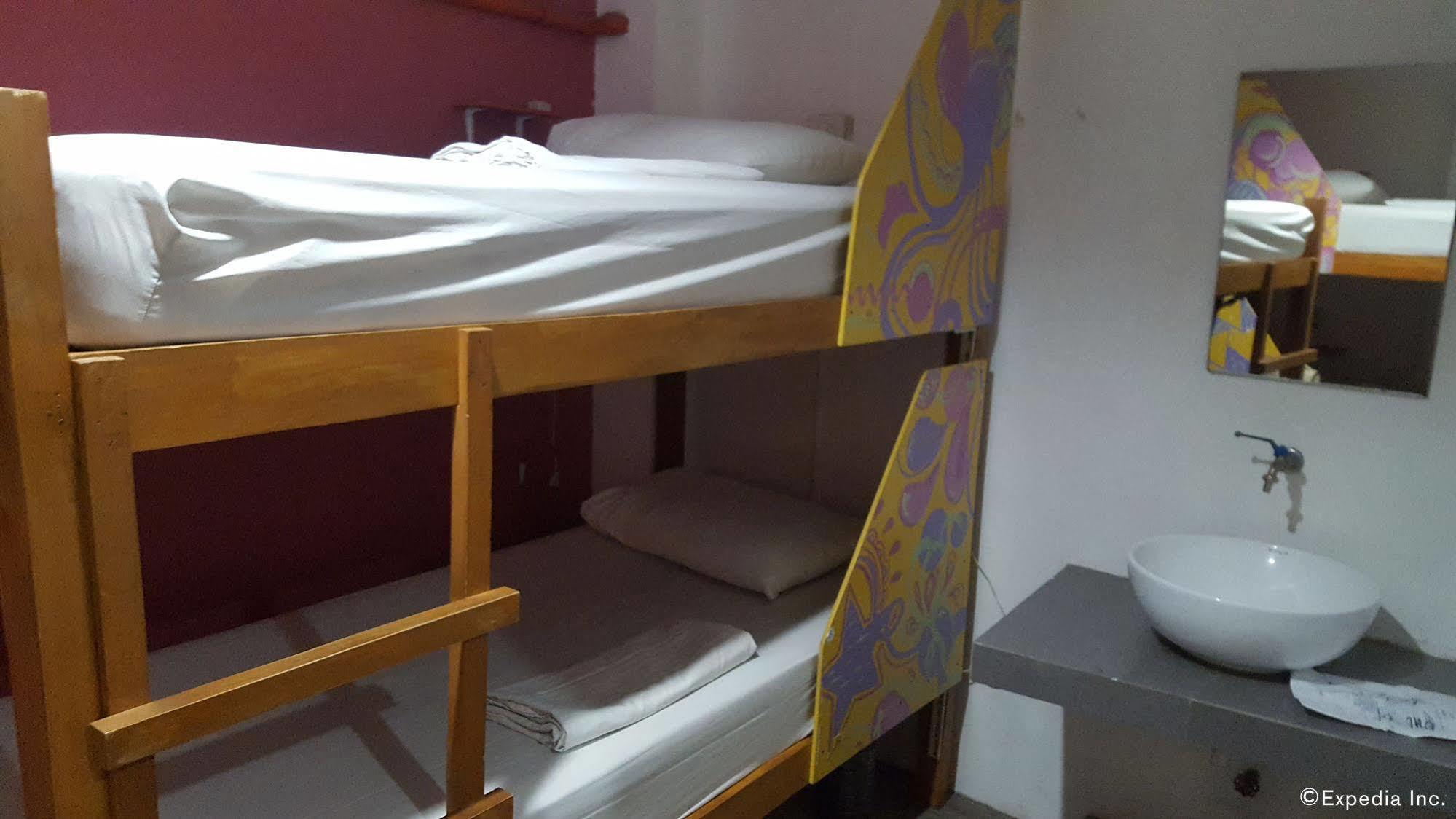 Mnl Boutique Hostel Makati City Eksteriør bilde